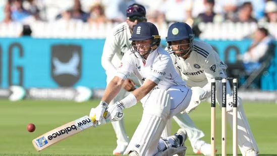 ENG vs IND 3rd Test - भारत के गेंदबाजों के सामने इंग्लैंड की धीमी शुरुआत, जो रूट शतक से एक रन दूर