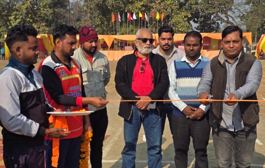 Siswa Premier League : नेपाल बनाम कुशीनगर, आखिरी ओवरों तक खिंचा मुकाबला, 9 रनों के अंतर से नेपाल ने मारी बाजी